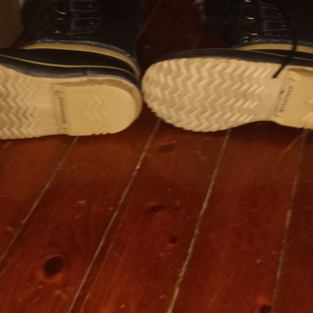 Sorel - Picture 3 of 3